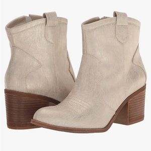 New-Dirty Laundry Women's Unite Metallic Western Boot, size 9.5